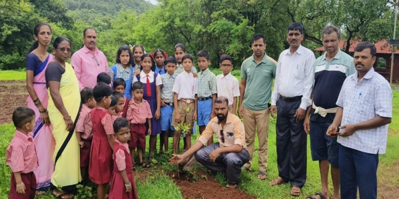 वृक्षारोपण